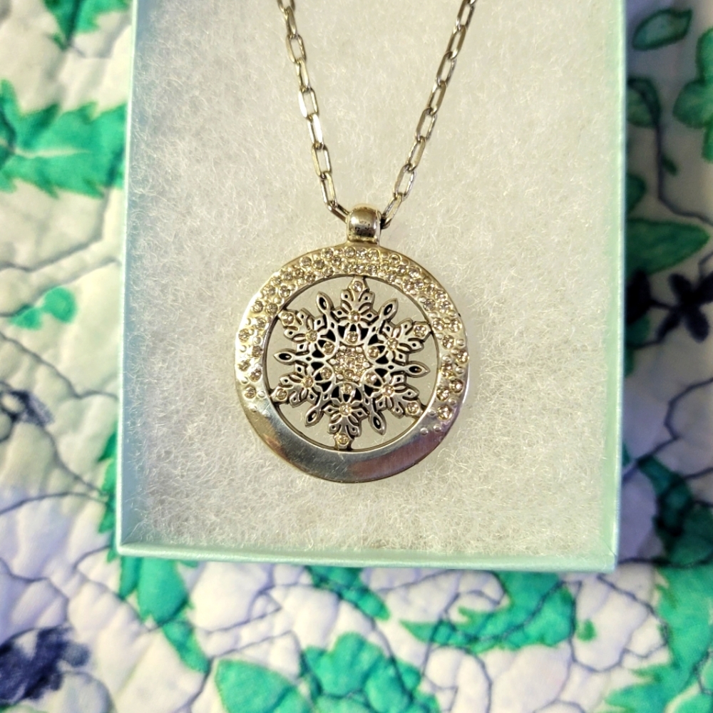 Retired Brighton Snowflake Kisses Necklace